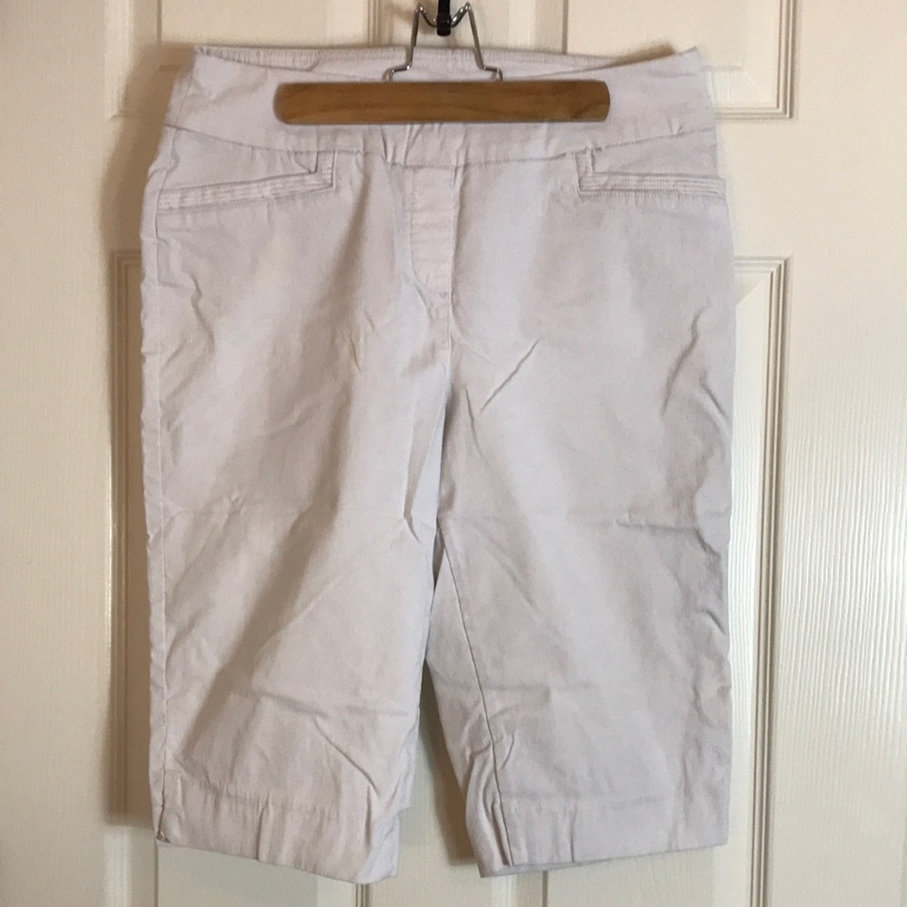 ✅CLEARANCE- WESTBOUND Bermuda Stretch Shorts